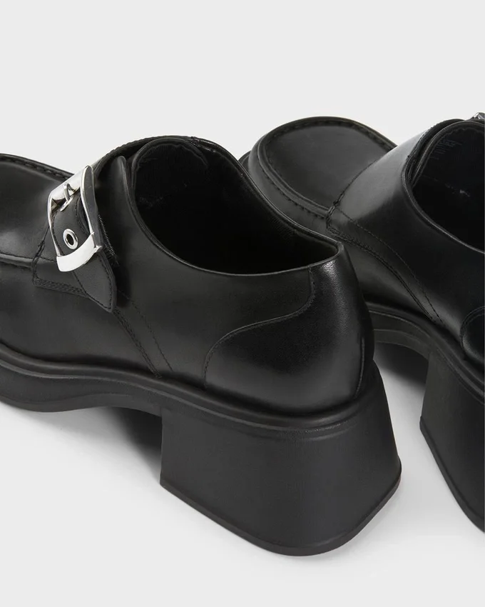 Pantofi Dorah