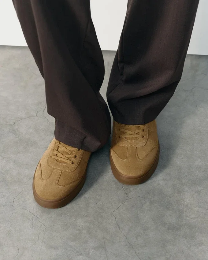 Sneakerși Cody