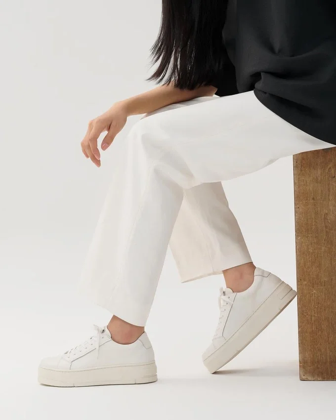 Sneakerși Judy