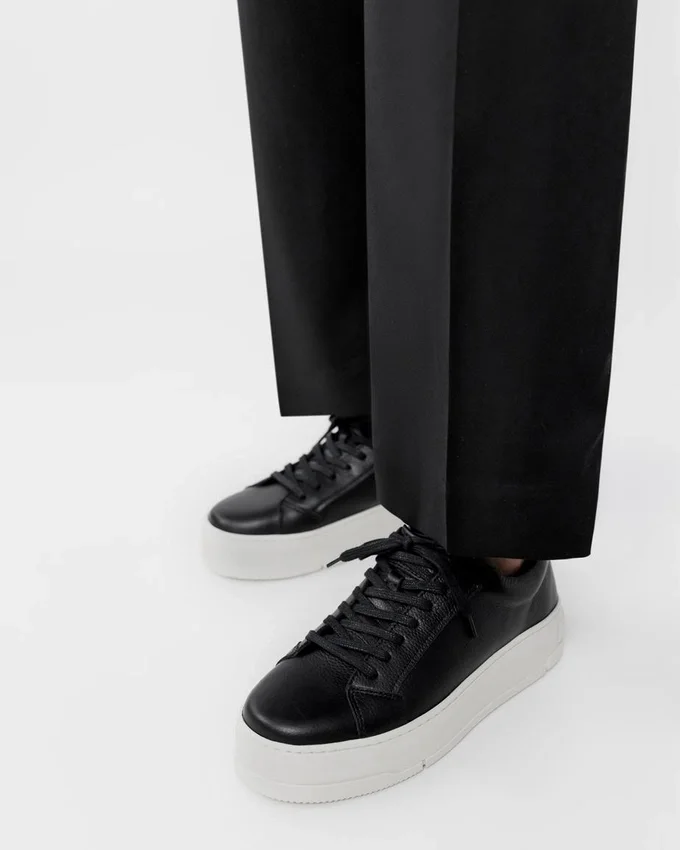 Sneakerși Judy